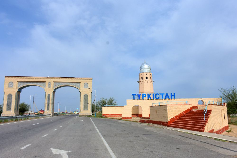 Текті төріміз Түркістанды түлетейік!