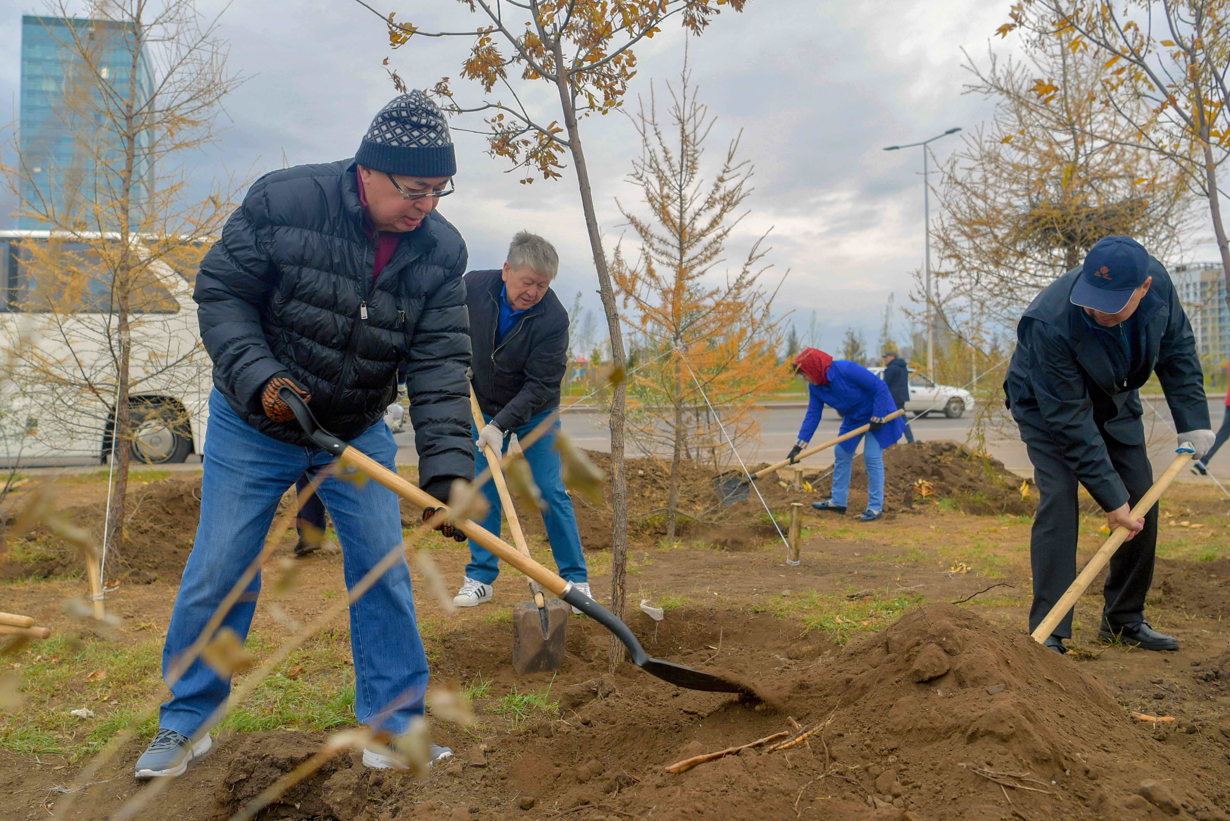 Сенаторлар сенбілікке шықты