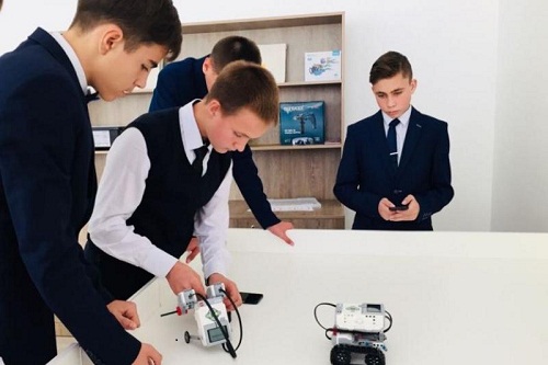 Екібастұзда алғашқы STEM-зертханасы ашылды