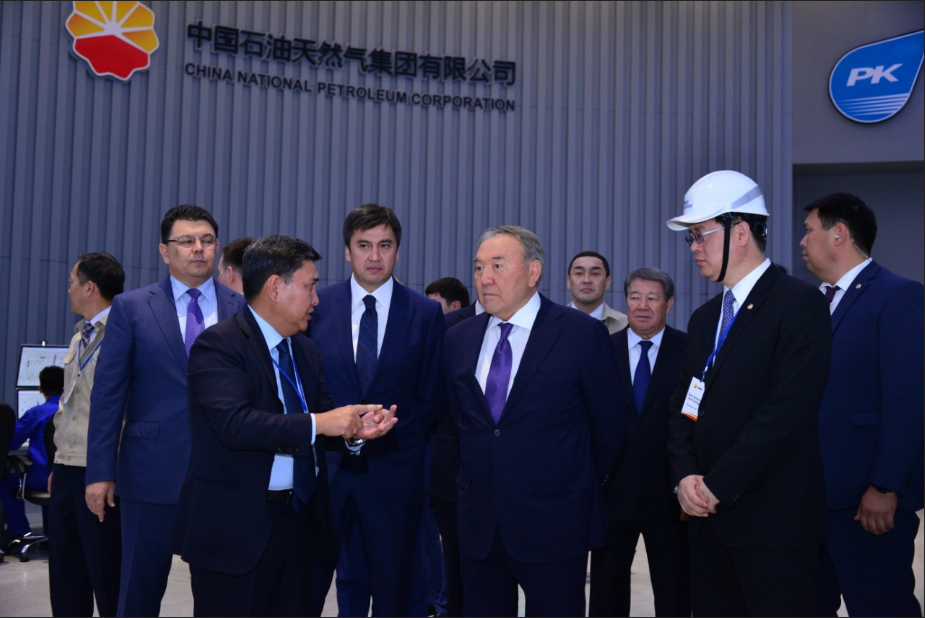 Мемлекет басшысы Нұрсұлтан Назарбаев жұмыс сапарымен Шымкентке келді