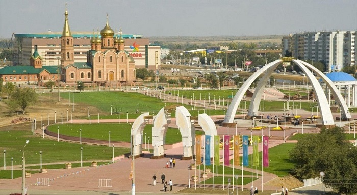 Ақтөбеде Мәжіліс депутаттары колледж ұжымымен кездесті