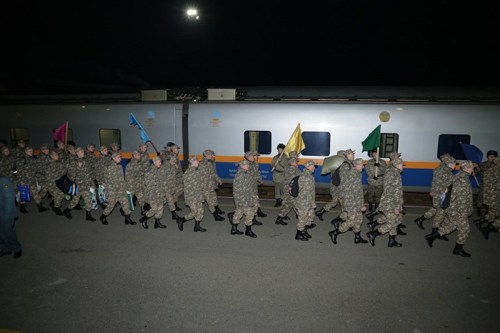 Шығыс Қазақстанда жас сарбаздар әскери өмірге бейімделіп жатыр