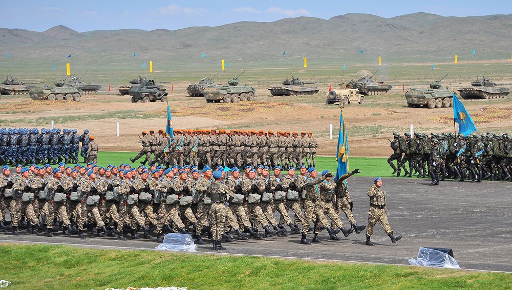 Мұхтар Алтынбаев: Жастар мәселесіне ерекше көңіл бөлу – құптарлық іс