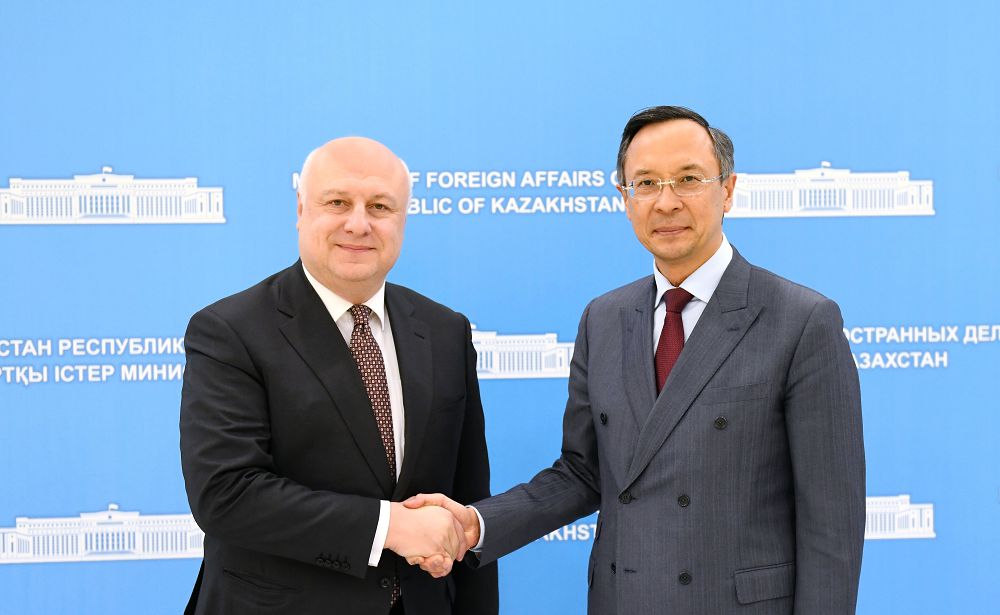 Қайрат Әбдірахманов ЕҚЫҰ Парламенттік Ассамблея басшылығымен кездесті