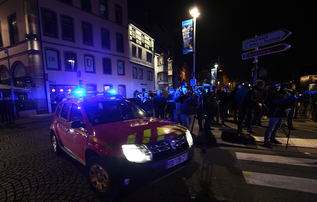 Франциядағы теракт кезінде 4 адам мерт болды