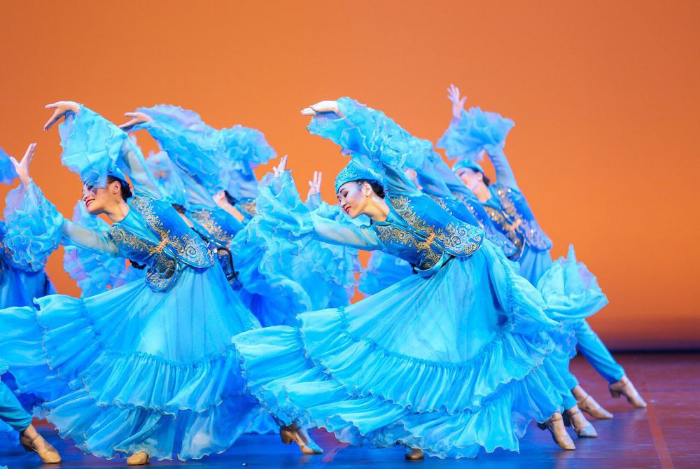 Өнер саласындағы игі бастамалар