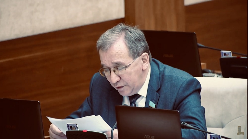 Оқушылар «Күнделікке» неге ақы төлейді?