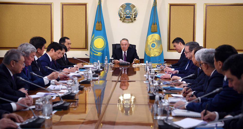 Елбасы әкімдермен кеңес өткізді