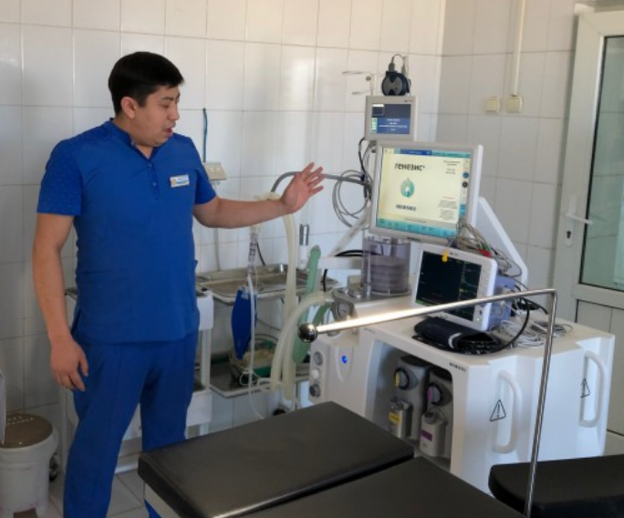 Өтемұратовтың қоры перзентханаға медициналық аппарат сыйлады
