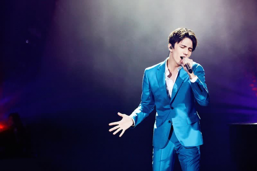 Димаш «The World's Best» байқауының екінші турында халық әнін орындайды