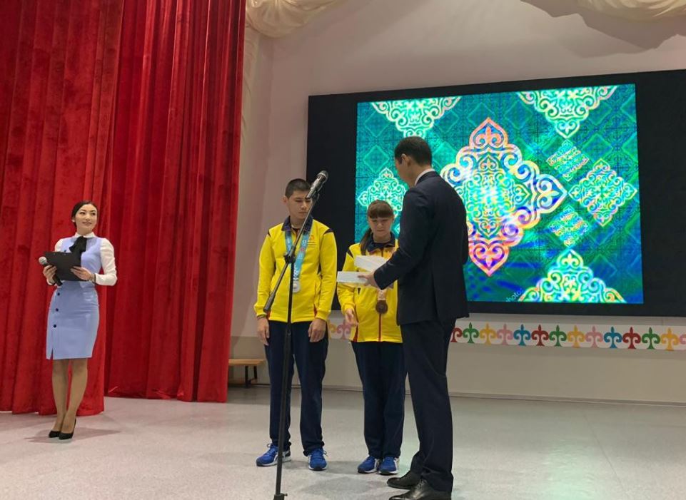 Елордалық оқушылар Абу-Дабиде өткен спорттық жарыстан жүлделі оралды