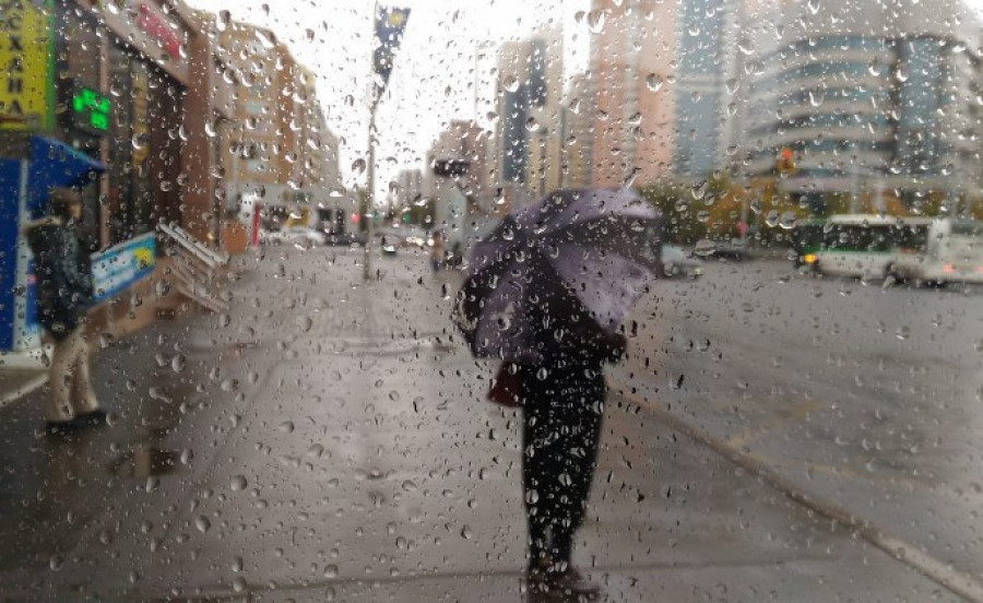 Елордада жаңбыр жауады