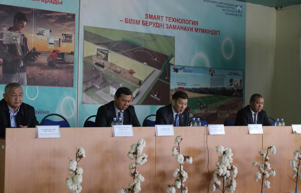 Мақтааралда көктемгі дала жұмыстарына байланысты облыстық семинар-кеңес өтті