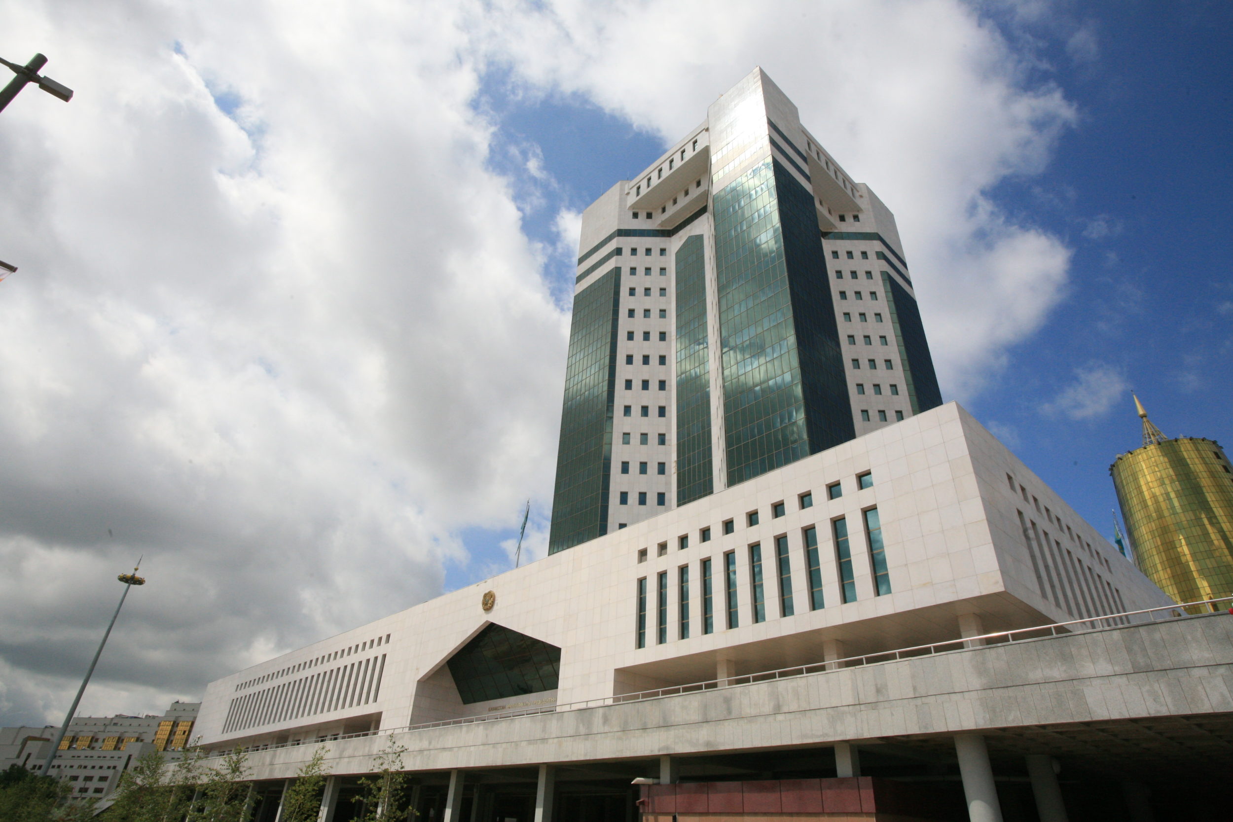 Цифрлық даму, қорғаныс және аэроғарыш өнеркәсібінің бірінші вице-министрі тағайындалды