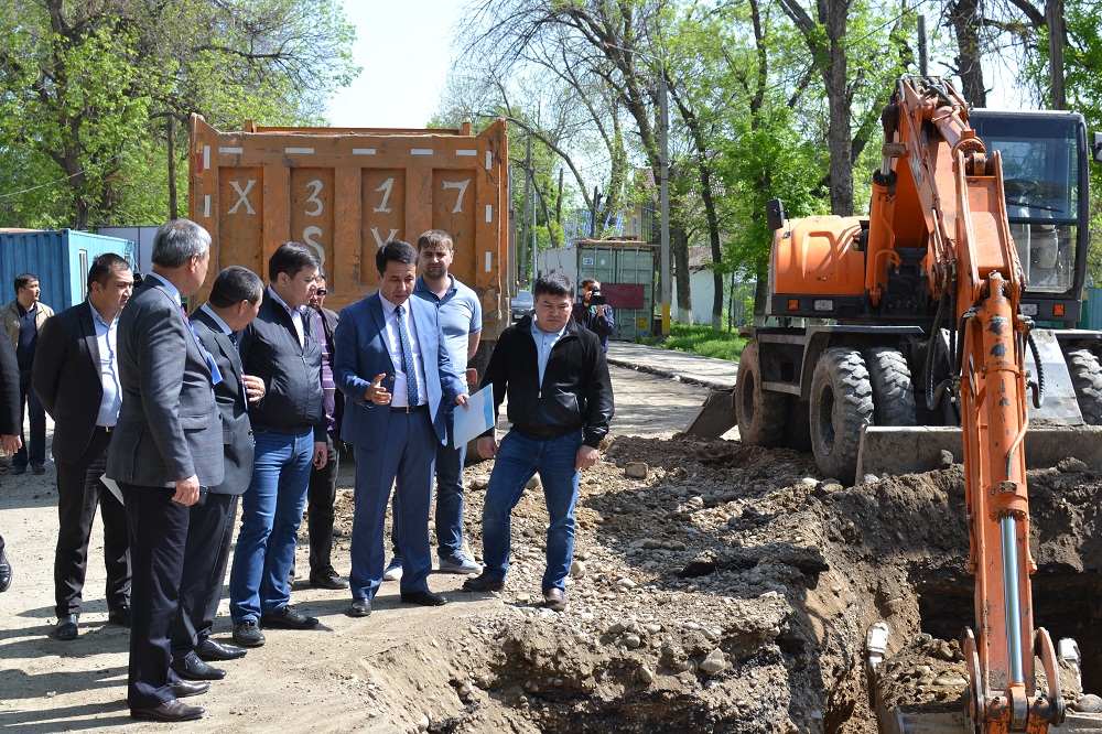 Тараздағы тұрғын үйлерге партиялық бақылау жүргізілді