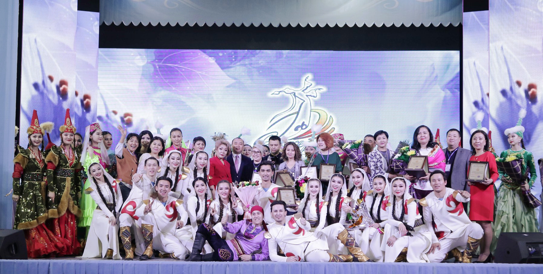 Республикалық «Ақ кербез» би фестивалі өтті