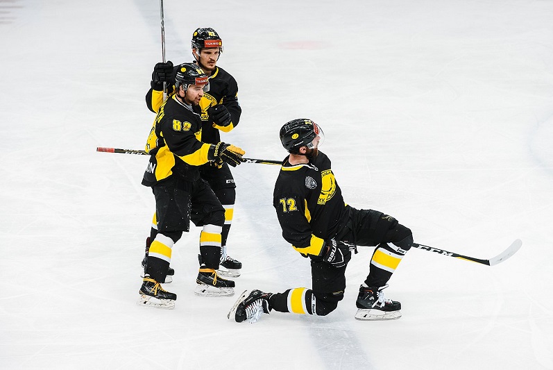 «Сарыарқа» түмендіктерді тізе бүктіріп, Петров кубогын жеңіп алды