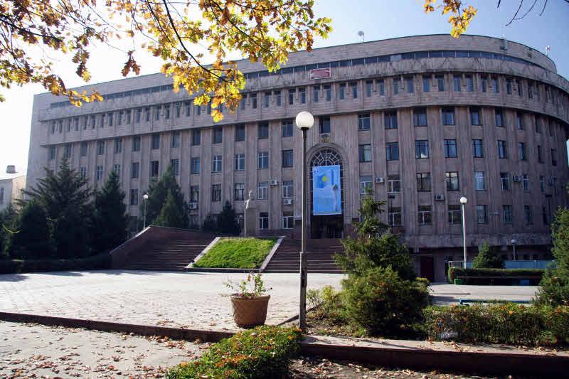 Абай атындағы ұлттық университет әлемдік және ұлттық рейтингте үздіктер қатарына енді