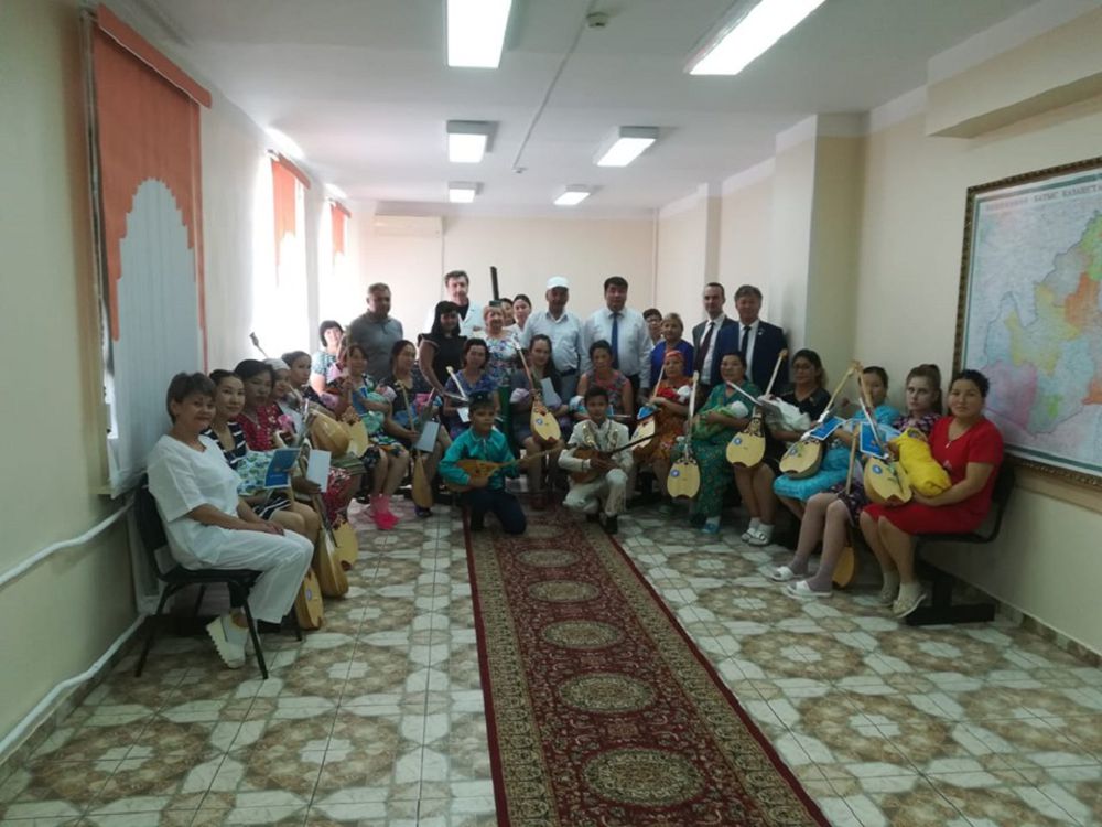 Перзентханадағы домбыра үні