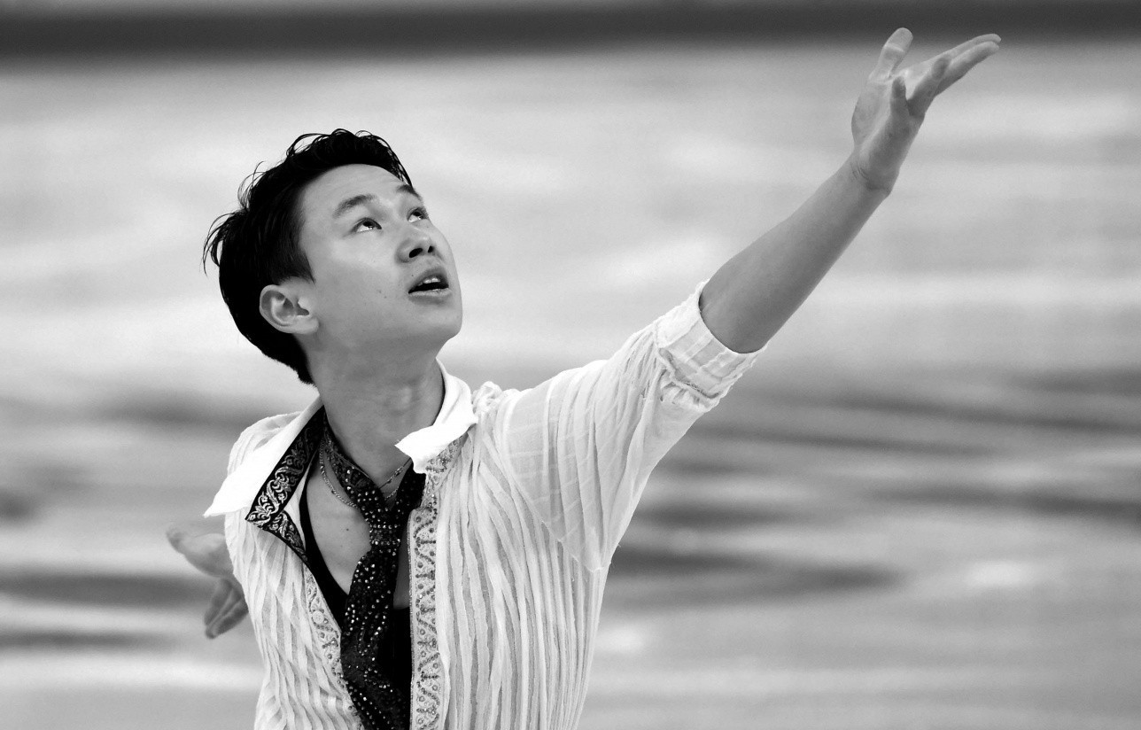 Денис Теннің өмірден өткеніне бір жыл толды