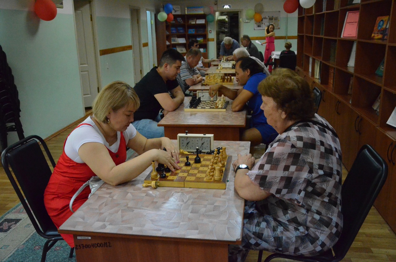 Мүмкіндігі шектеулі жандар шахматтан жарыс өткізді
