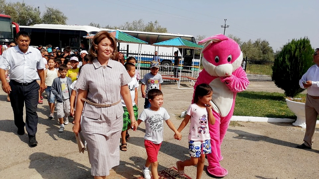 Арыстағы 150 бала Жаңақорғанда демалып жатыр