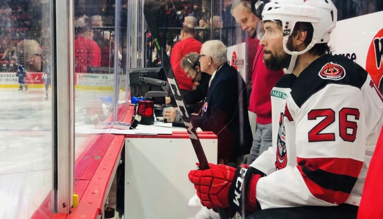 «Барыстың» қатары америкалық хоккейшімен толықты