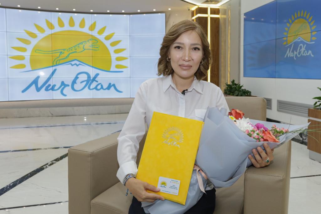 Бауыржан Байбек қоғам белсендісі Баян Жалмағанбетованы қабылдады