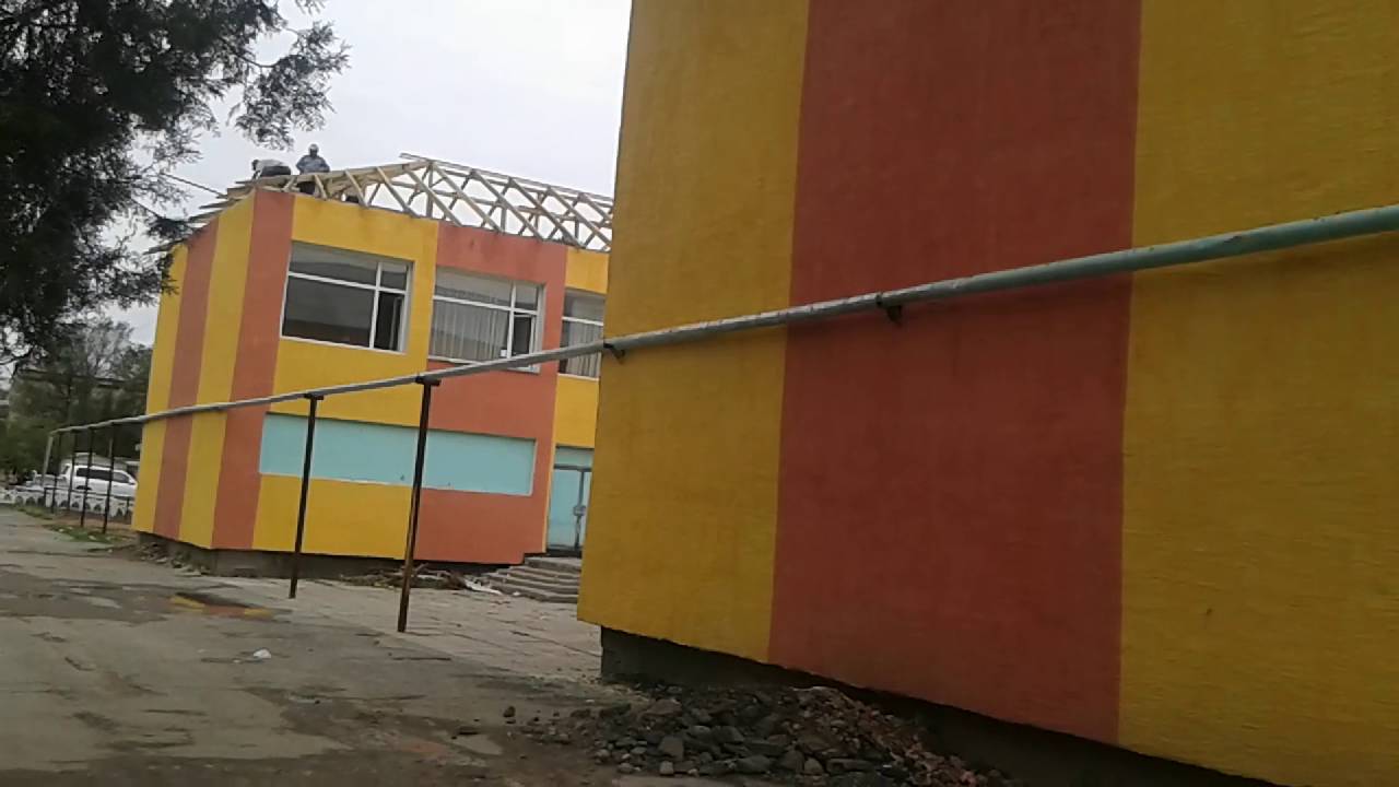 Мектептерді жөндеуге мұғалімдер жегілген