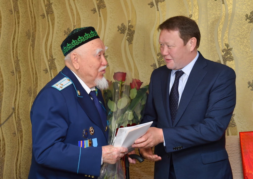 «Солтүстік Қазақстанның құрметті азаматы» атағы соғыс ардагеріне берілді