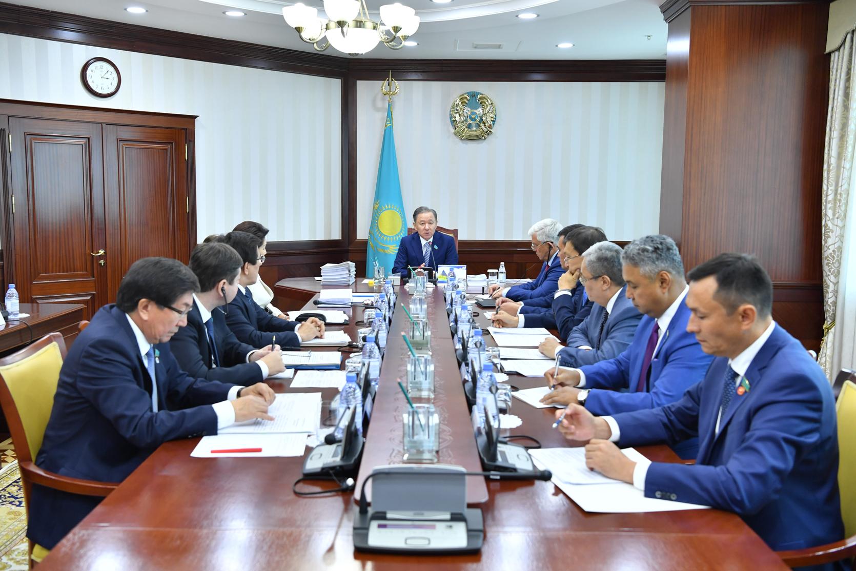 Мәжілістің жаңа парламенттік маусымдағы алғашқы бюро отырысы өтті