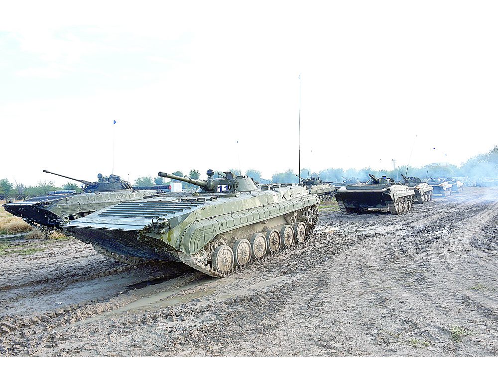 танк