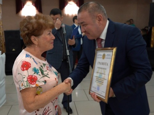 Қостанайлық сақшылар қарттарға құрмет көрсетті