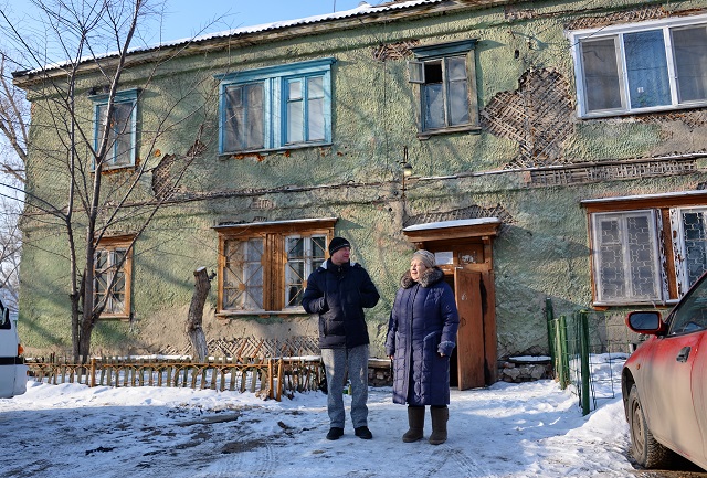 Ескі үйлердің тұрғындары  әкімдік ұсынған пәтерлерге көшпей отыр