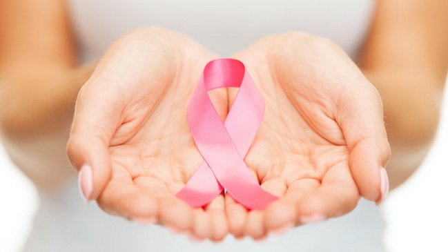 Бүгін Дүниежүзілік сүт безі қатерлі ісігімен күресу күніне орай дәрігерлер Қыздар университетіне келеді