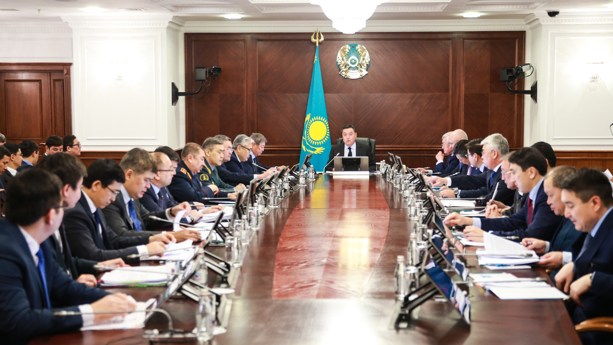 Үкіметте еліміздің МӘМС енгізуге әзірлігі талқыланды