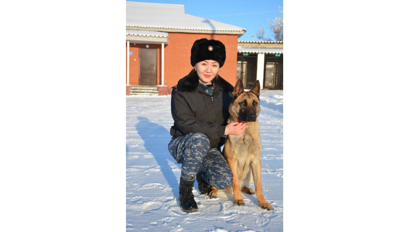 СҚО полициясында бір кинолог қыз бар