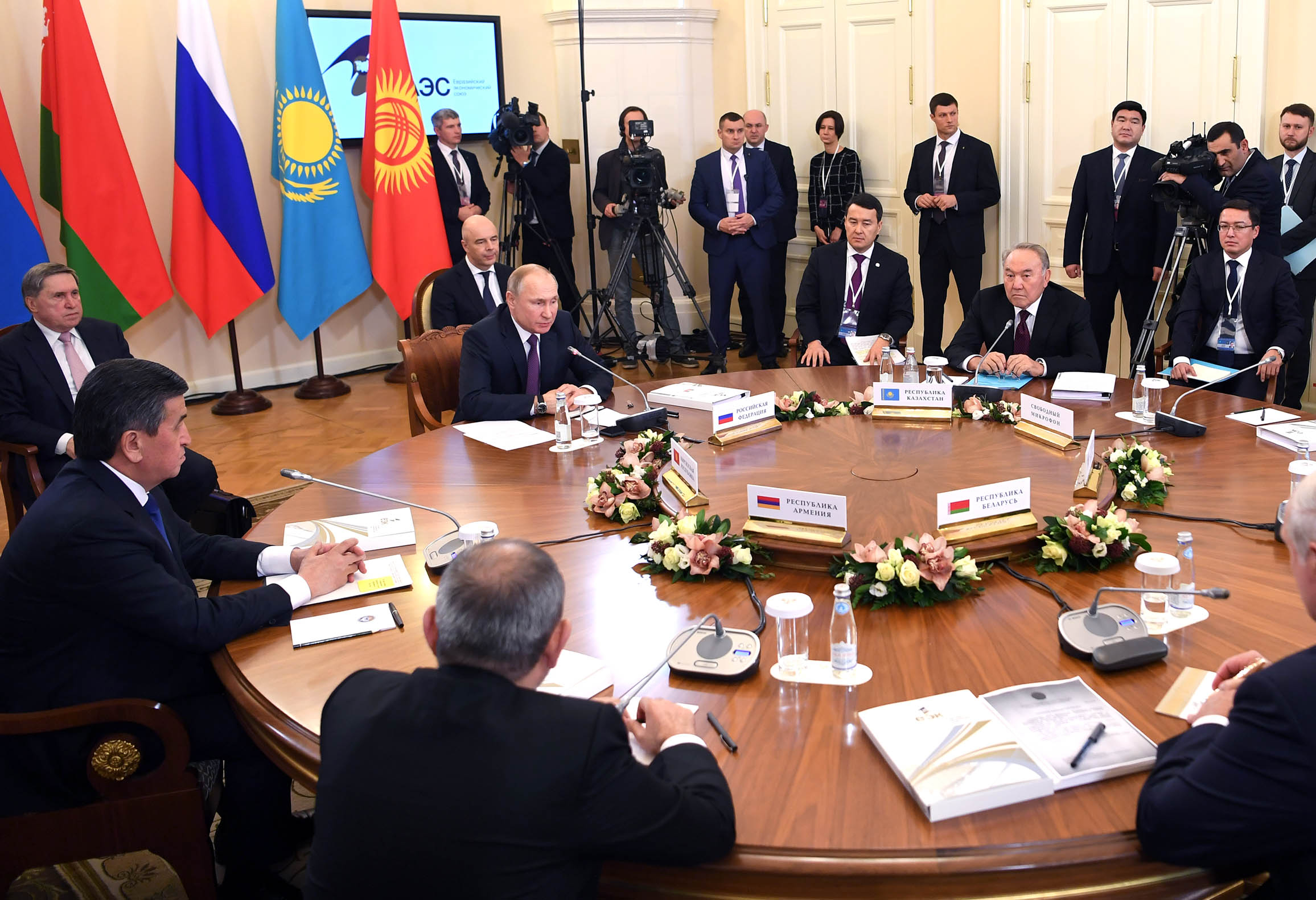 Бірқатар маңызды шешім қабылданды