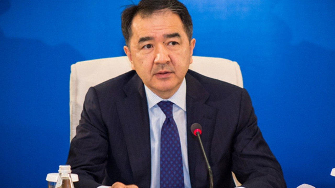 Ұшақ апаты: Бақытжан Сағынтаев оқиға орнына барды