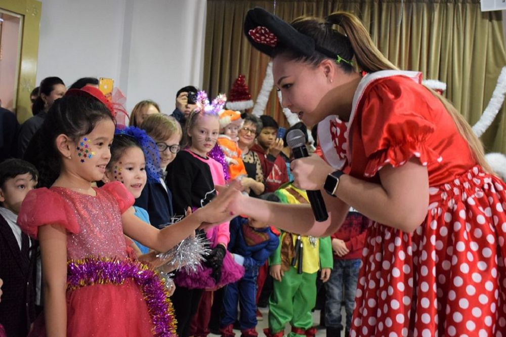 Елордада жаңажылдық қайырымдылық шыршасы өтті