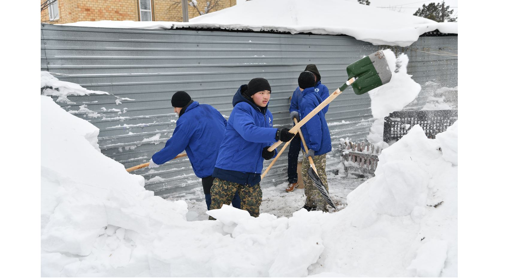Жалғызілікті ананың алғысына бөленді