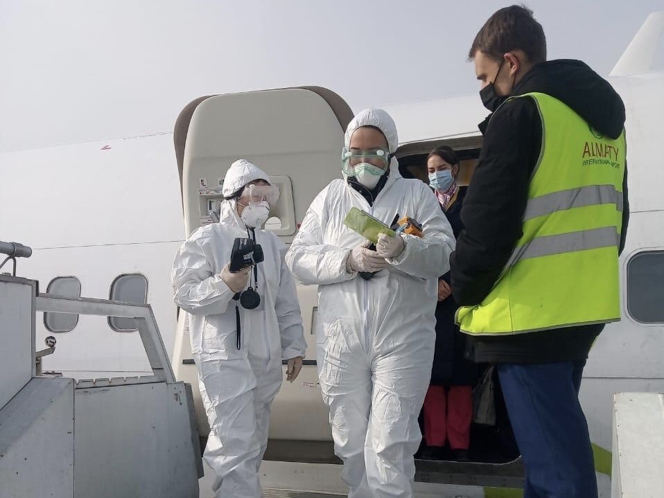 Алматы әуежайында тәулігіне 33 эпидемиолог жұмыс істейді