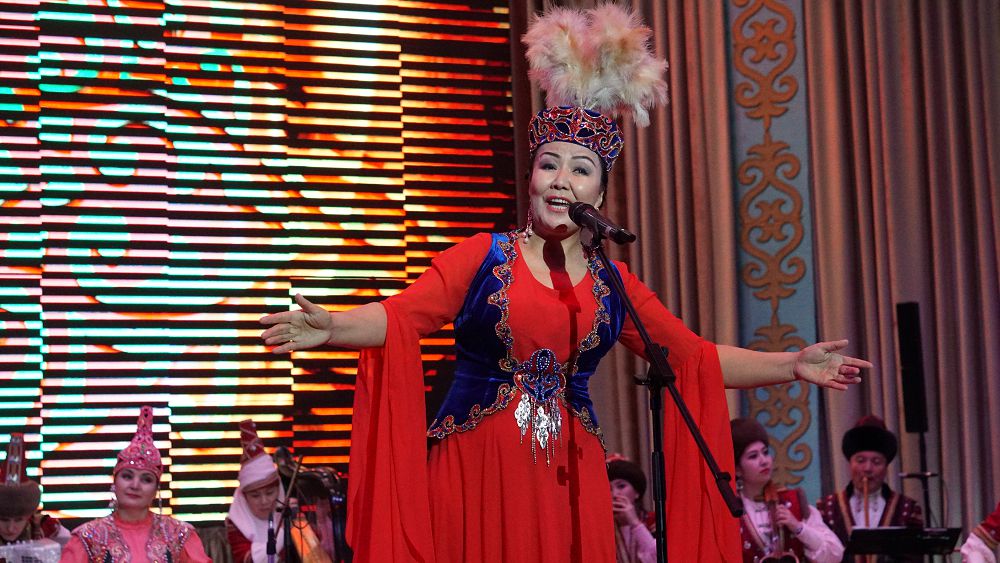 Алтай, Тарбағатай әндері әуеледі