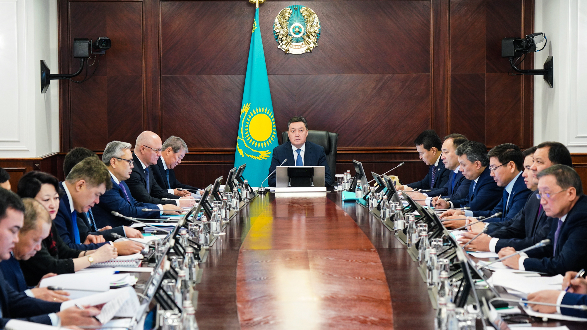 Асқар Мамин «Бизнеске арналған Үкімет» жобасын іске асыру жұмыстарын аяқтауды тапсырды