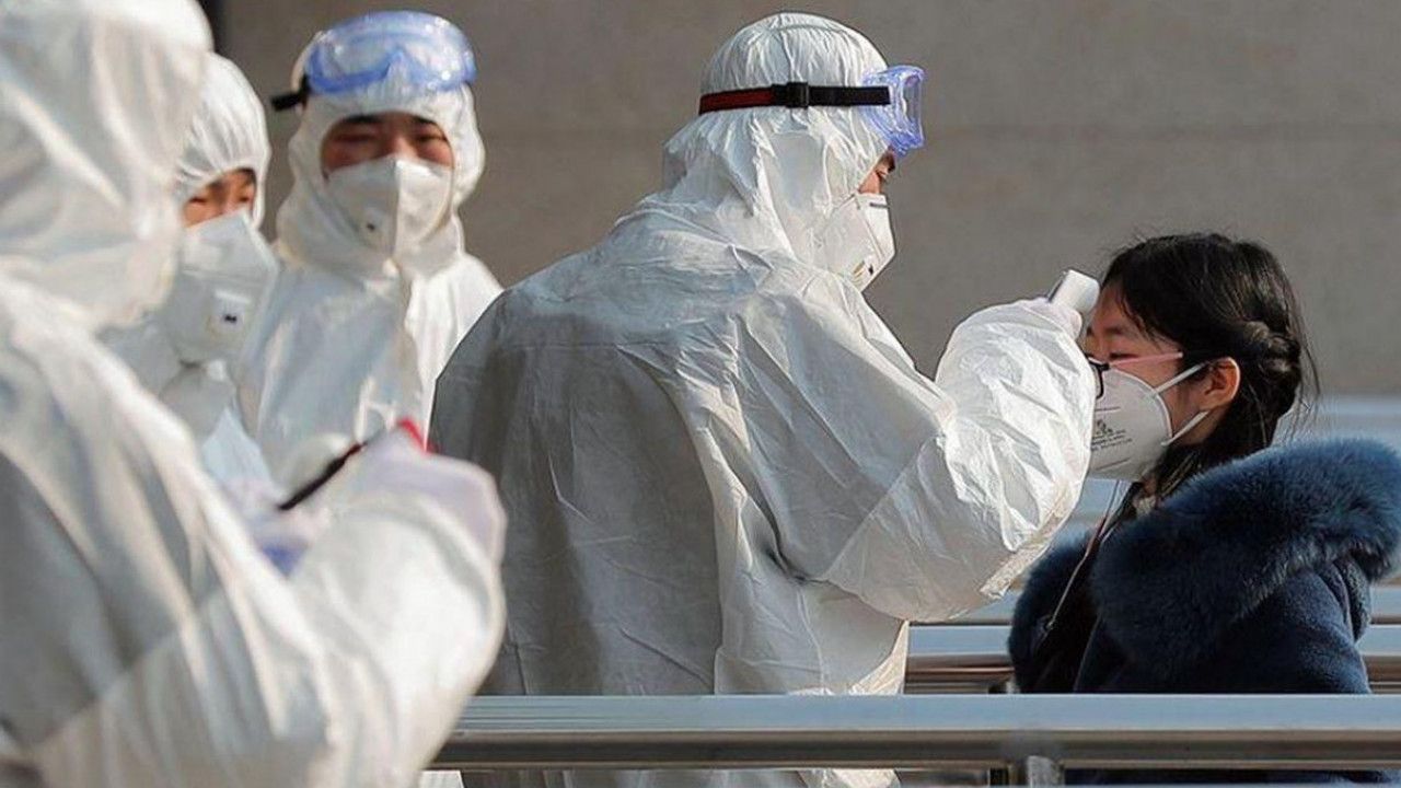 Қытайда вирус жұқтырғандар саны азаюда