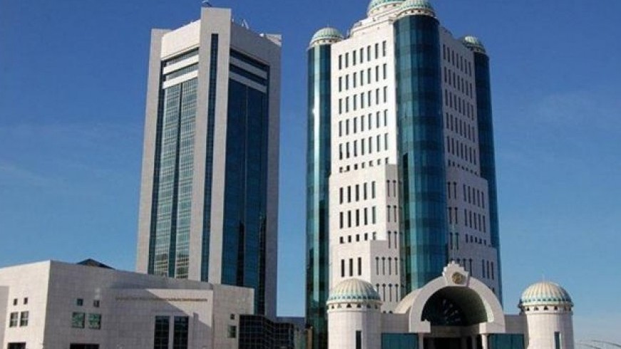 Еңбек ету үшін көшіп-қонушылар туралы заң жобасын ратификациялау мәселесін қарады