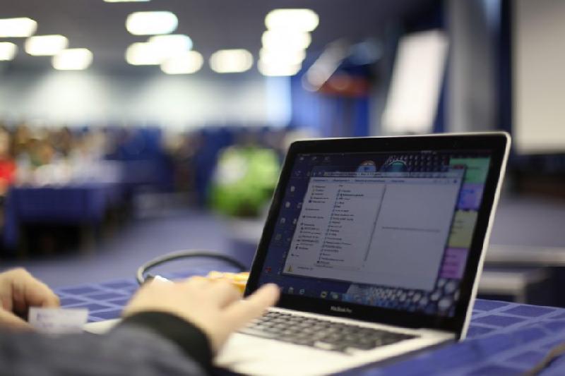 Маңғыстау: Білім беру ісінде цифрлық ресурстар жұмысы жедел жетілдірілуде