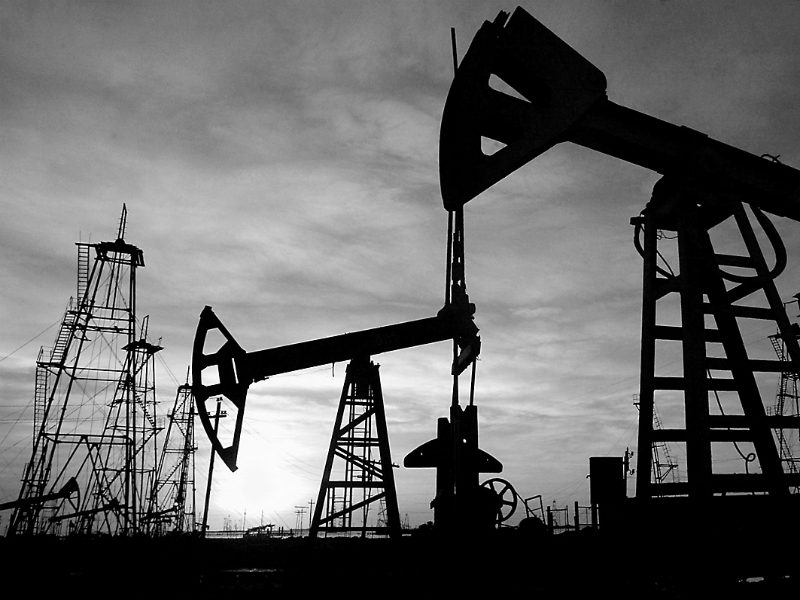 Ресей мұнай өндіру көлемін 10 млн баррельге дейін қысқарту мүмкіндігін ұсынды