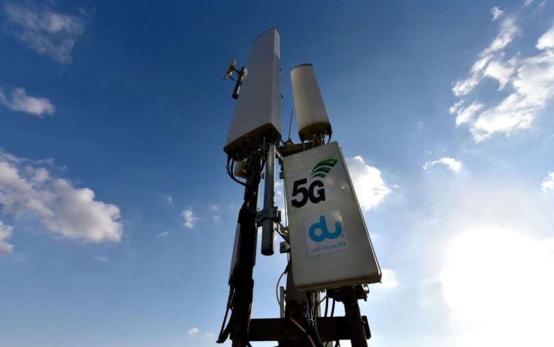 Нидерландта не үшін 5G стансаларын өртеуде?
