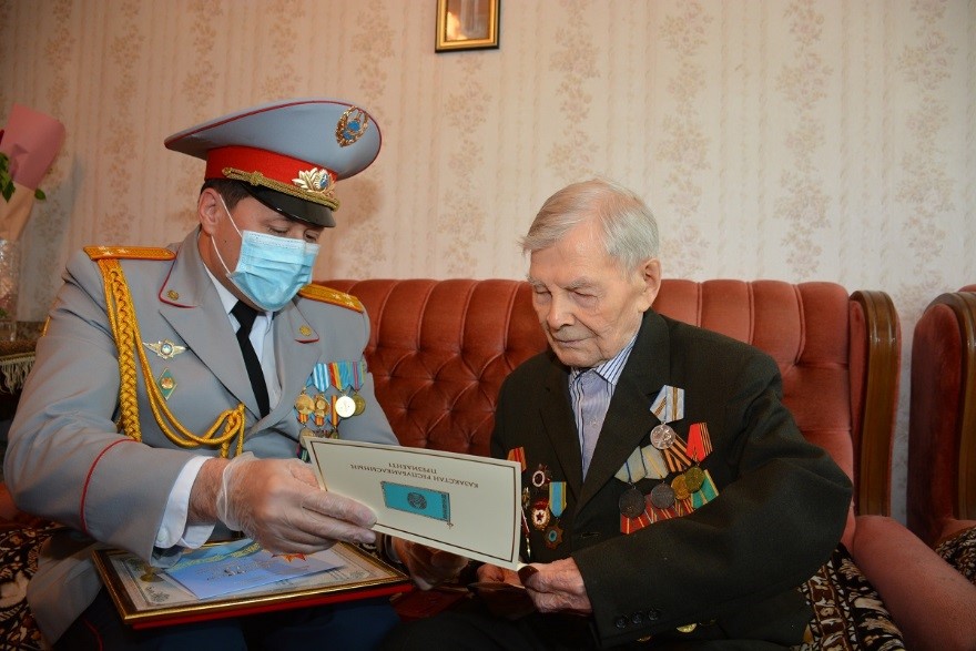Жеңіске үлес қосқан жандарды құттықтады